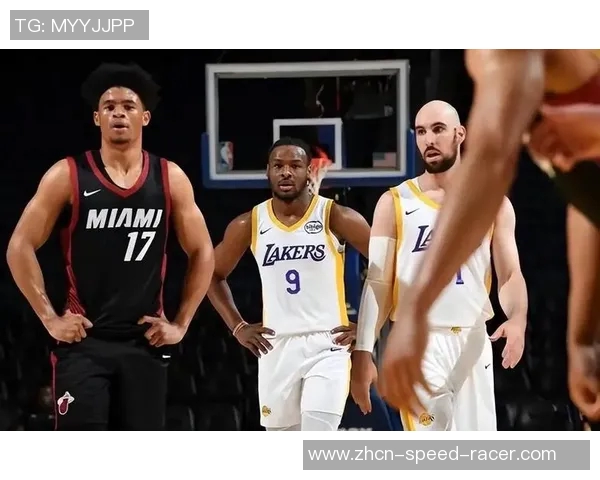 NBA夏季联赛精彩纷呈布朗尼助湖人战胜热火勇士遗憾不敌马刺